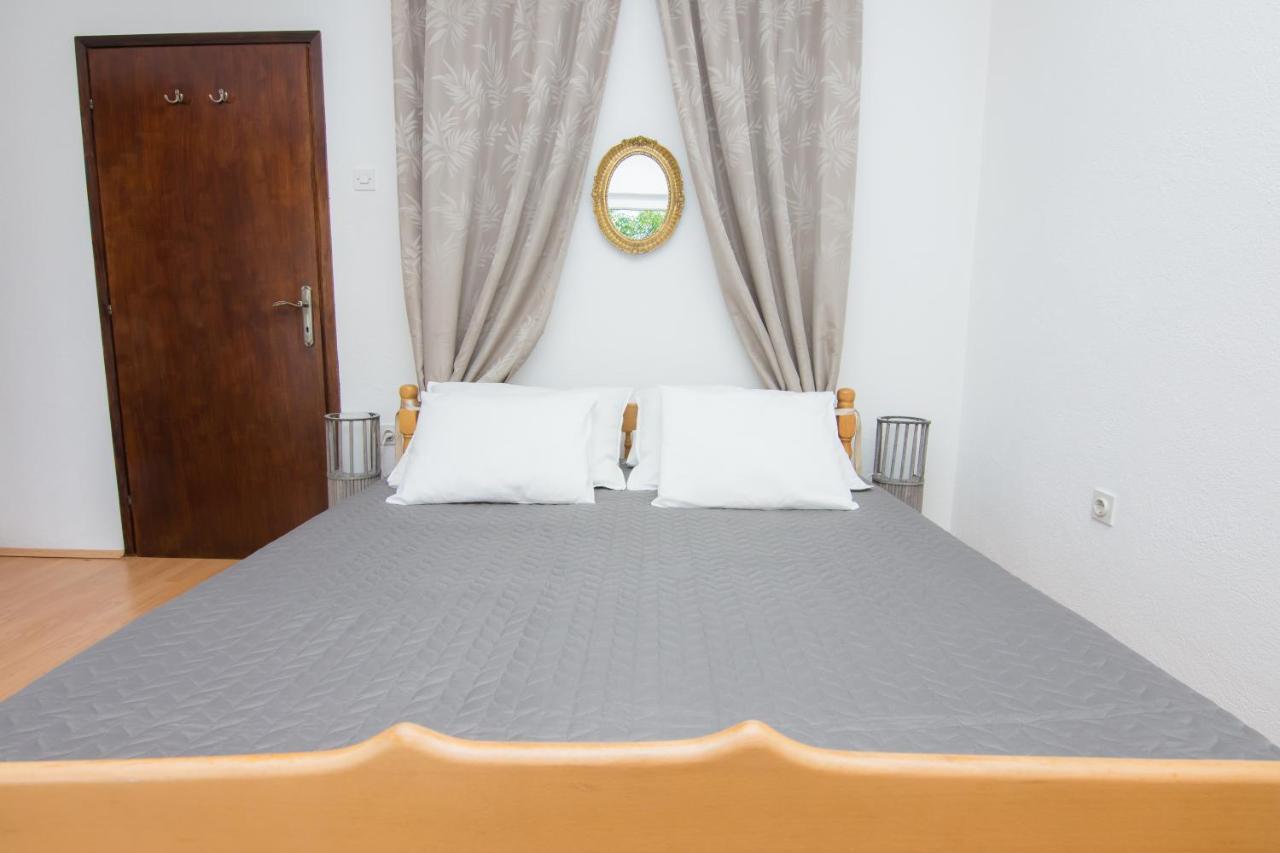 Karmela Rustic Apartment Senj (Lika-Senj)